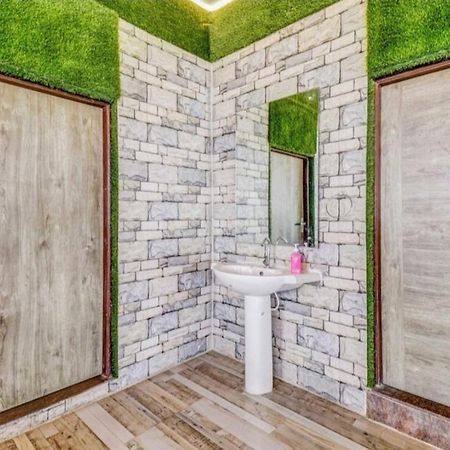 ホテル Lavish Residency バンガロール エクステリア 写真